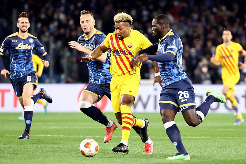 关于欧联今夜走向成谜，葡萄牙体育调整名单，悬念犹存，球探报告显示潜力的信息-九游娱乐